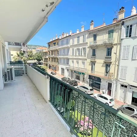 Viva Riviera Large 3 Bedrooms With Balcony Cannes