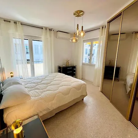 Viva Riviera Large 3 Bedrooms With Balcony Cannes