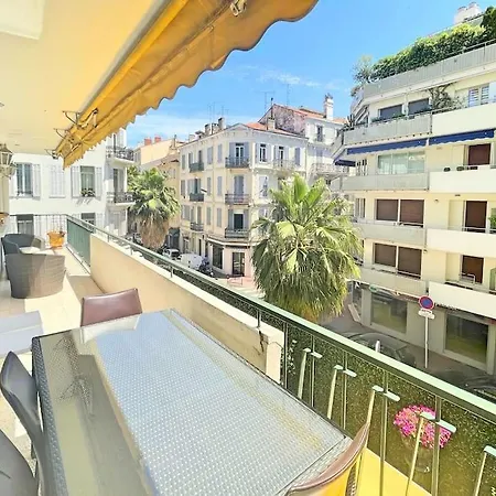 Apartmán Viva Riviera Large 3 Bedrooms With Balcony Cannes